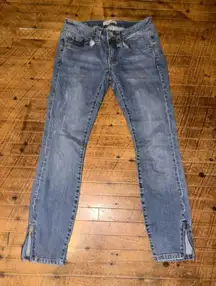 CAbi straight leg crop size 0 ankle zipper classic jeans