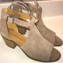 Lucky Brand Women’s Baxley Leather Suede Tan Open Toe Block Heels