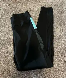 POP Fit Black and Blue Leggings for Versatile Style