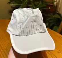 Lululemon Drawcord Hiking Cap Size S/M NWT
