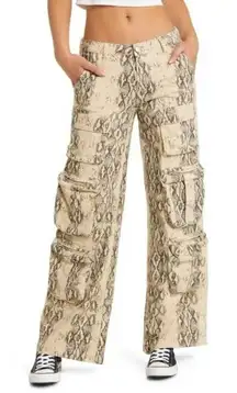 PTCL Multipocket Cargo Pants Size 26 Snake Animal Print NWT