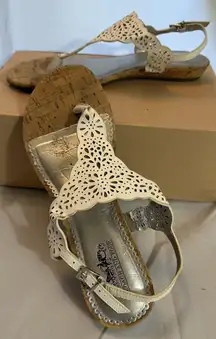 Coach And Four White Leather Sling back Buckled Thong Sandals Size 8.5