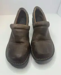 B.O.C. Clogs Born Brown Leather Size 9W