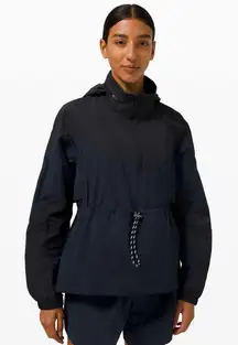 Lululemon Evergreen Anorak – True Navy/Black – Size 6 – Packable Belt Bag