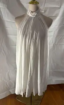 Aura Elegant White Halter Dress