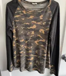 Camo Waffle Knit Top Gray Raglan Long Sleeve Sequin Elbow Patches