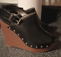 Elegant Black and Brown Wedge Sandals