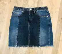 Bdg raw hem denim skirt sz Small .