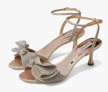 Badgley Mischka Remi Statement Heel Satin Rhinestone Bow Size 5 NWOB Wedding MOB