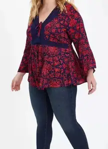 Torrid Lace-up Babydoll Crinkle Gauze‎ floral Top navy blue red size 1