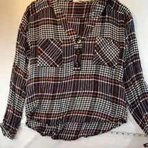 Plaid V-Neck Women's Top Medium