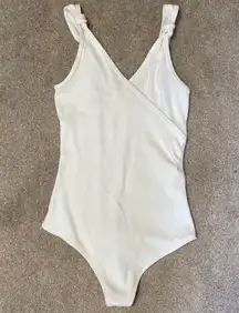 White Surplice Ribbed Bodysuit Size M