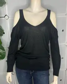 Trouve Black Lightweight Cold Shoulder Sweater Size Small