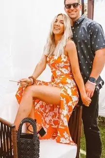 ✨Zara Floral Midi Dress✨