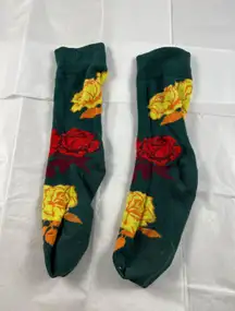 Unisex Red Yellow Roses Green Crew Socks 