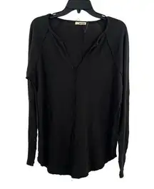 LAMade Black V Neck Thermal Distressed Size Small New