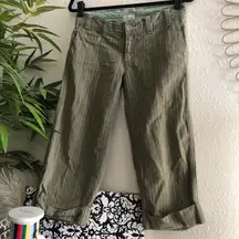 Low rise stripped capri skinny pants jeans   Flat measurements Waist:15” Hip:18” Rise:8” Inseam:20”