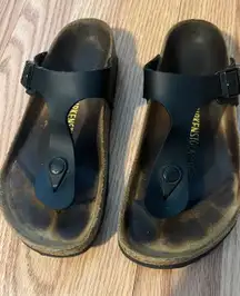 Sandal