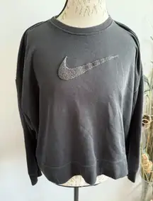 Nike Dri-FIT Get Fit Women's Swoosh Oversized Training‎ Crew Long Sleeve XLarge
