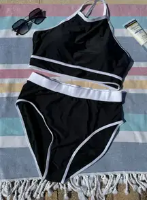 Blooming Jelly Bikini Set L NWT High Neck Black White 2pc Swimwear Stretch