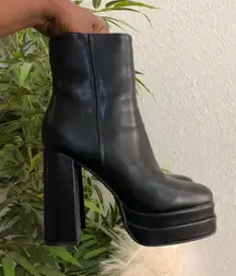 Y2K Chunky Black Platform destroyer bratz combat ankle mid-calf boots gothic biker faux leather booties #grunge #subversive #gorpcore #emo #whimsygoth