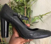 Black Leather Mary Jane classic academia preppy schoolgirl oxfords chunky platform round toe buckles Mary Jane 3” ballet flats heels pumps - 2000s Y2K  Size 8M, excellent condition  #goth #whimsygoth #grunge #preppy