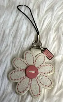 1.5" y2k COACH Vintage Daisy Flower Bag Charm Key Fob