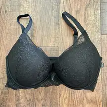 PINK VICTORIA’S SECRET Date Super Push black lace bra, size 34DD