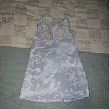 Lululemon Nulu Razorback Camo Tank Top Size Small