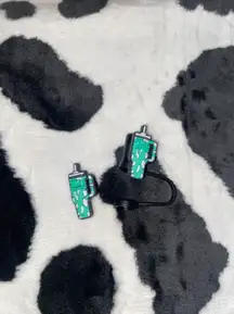 Straw Topper & Croc Charm 