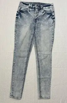 High Waisted Skinny Jeans Size 3 (Vintage Recycled)