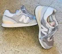 Classic 574 Sneakers