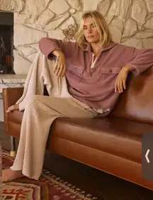 Nwot all time low fuzzy Henley free people pullover casual fall cozy $108 xs