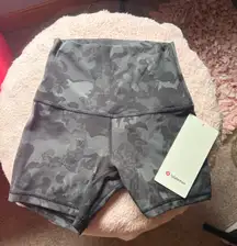 Lululemon Align High-Rise Shorts 4’’