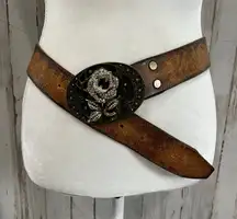 Vintage Leegin Tooled Medieval Leather Belt Rose Buckle Womens 32 Western Rodeo