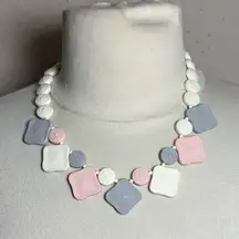 Vintage Avon 1988 Pastel Textured Plastic Beaded Necklace Geometric