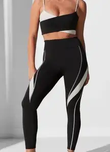 Noli Yoga Bond Activewear Leggings Stone in Black/Neutral Size XS NEW $118