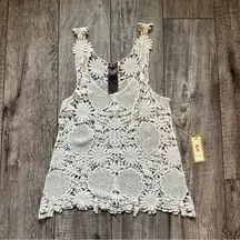 NWT Alice Moon lace tank