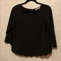 Newbury kustom scallop button down back blouse