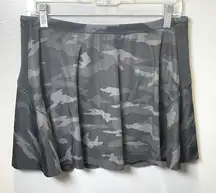 Athleta Match Point Skort Black Gray Camo‎ Pockets Skirt Shorts Logo Size Medium