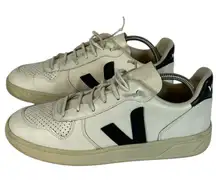 VEJA V-10 White & Black Leather Sneakers Women’s US 9.5 Sustainable Shoes