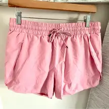 Zyia Flow Shorts in Pink