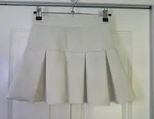 Revolve Lioness Pleated White Mini Skirt XS