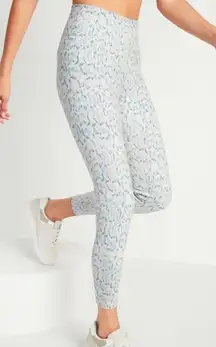 Old Navy Snakeskin Leggings
