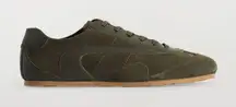 NWB COS MINIMAL LEATHER SNEAKERS size 41 unisex W 11 M 8.5 khaki green