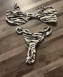 Triangl Bikini Set
