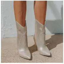 DOLCE VITA Nestly Boots Size 6.5 Gold Metallic Western Cowgirl Cowboy Suede NEW