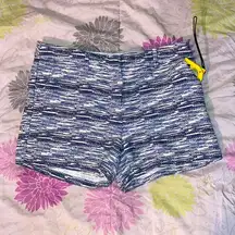 Katherine Barclay Metallic Embroidered Tweed Knit Shorts Size 6 Blue & White