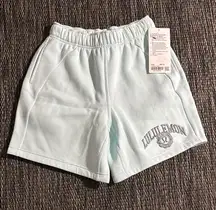 Lululemon Scuba Mid-Rise Oversized Short 7" *Graphic