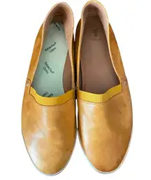 FRYE Flat Yellow Leather Slip-On Shoes Sz 7.5 M